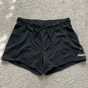 reebok sweatshorts with pockets